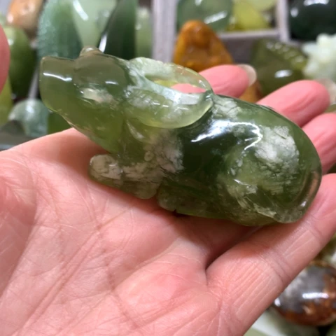 蛇纹石玉未镶嵌手把件