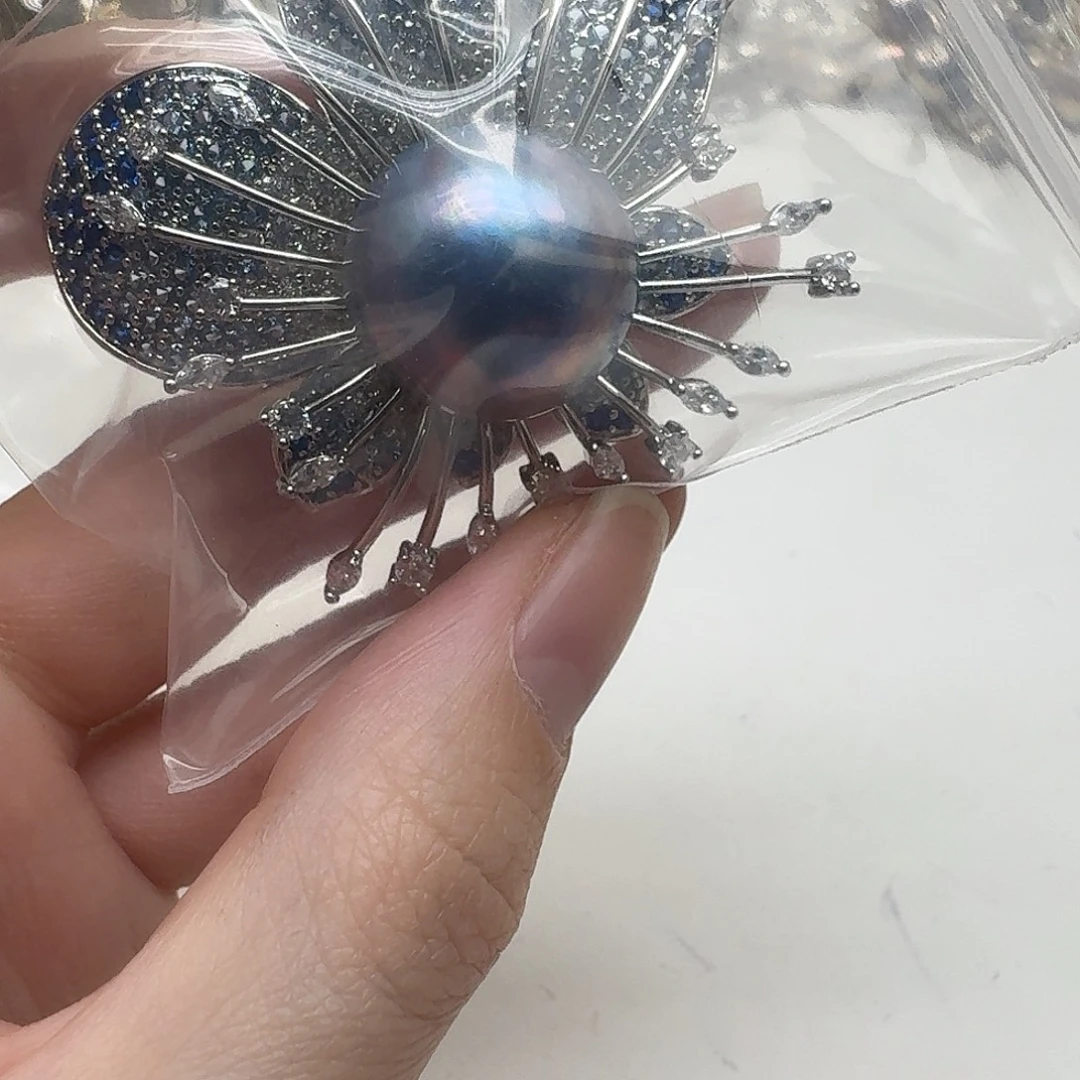 胸针拼合珍珠（马贝珠）未镶嵌