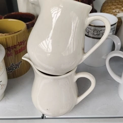 瓷片瓷器，各种摆件，瓷片，