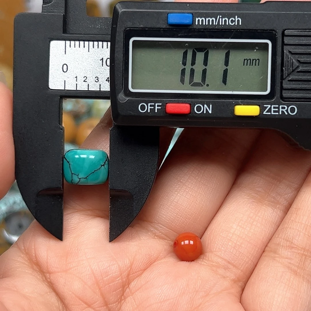 南红玛瑙未镶嵌珠宝奇石