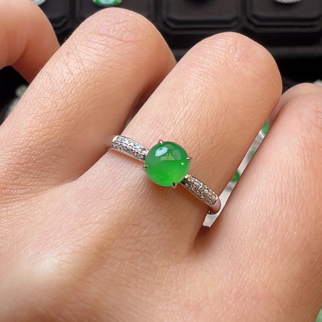 翡翠戒指18K金镶嵌收到货48小时鉴赏期