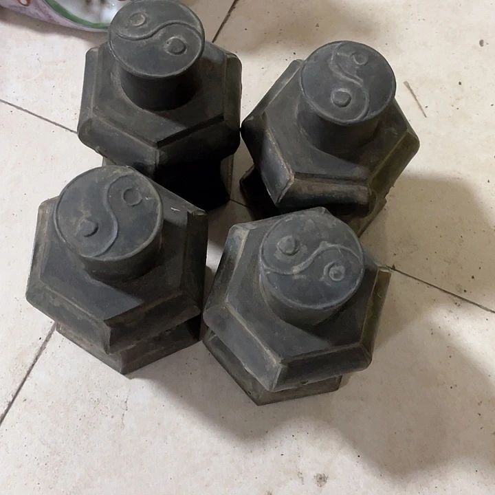 香榧木邻**哥木头的杂件323