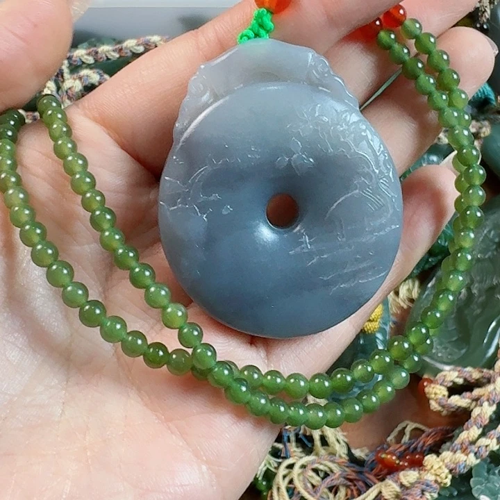 和田玉挂件未镶嵌