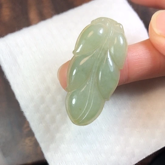 翡翠未镶嵌颈饰缅甸A货，每天下午1点半开播