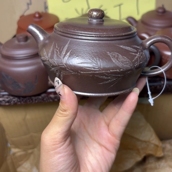 甄选宜兴本土紫砂壶