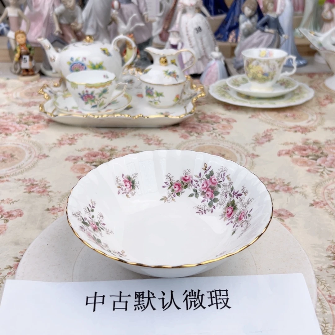瓷片中古默认微瑕。