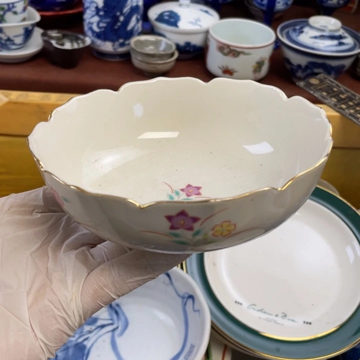 陶他家瓷器真美…开播了