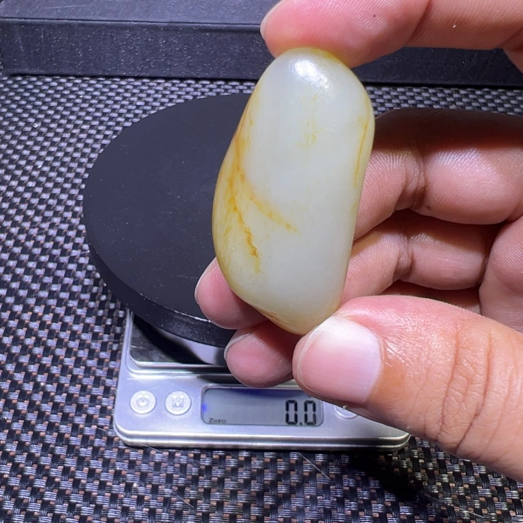 吊坠(不含链)未镶嵌和田玉（子料）31