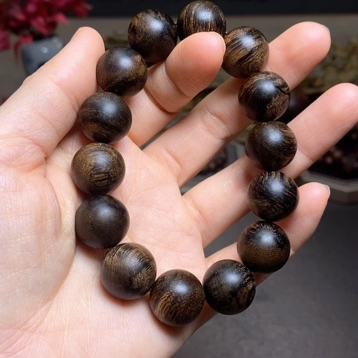 沉香手串越南芽庄黄棋楠瘤疤1.6
