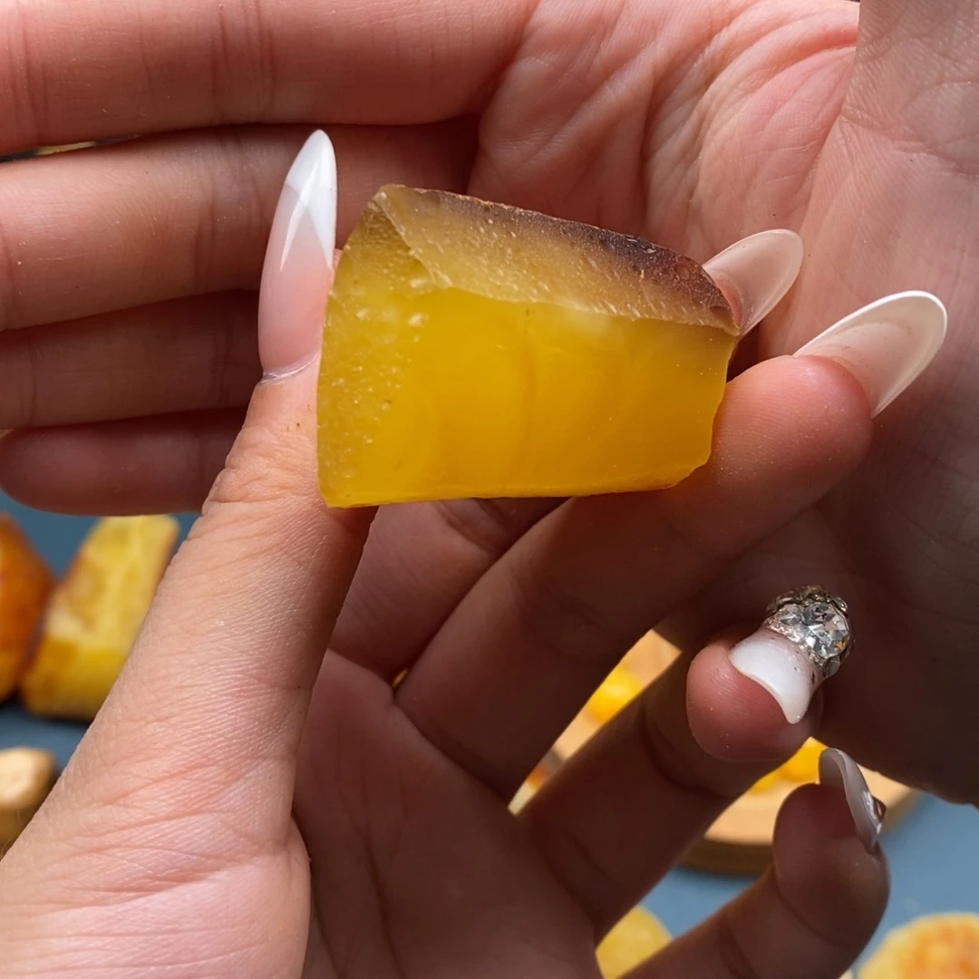 未镶嵌定制琥珀蜜蜡