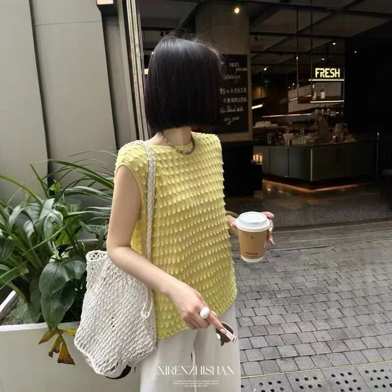 2025新款温柔气质软糯舒适亲肤羊毛立体花瓣短袖女款爆款2025新款