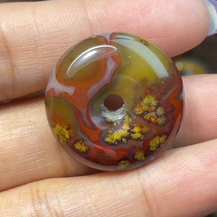 玛瑙/玉髓未镶嵌珠宝奇石品质平安扣188