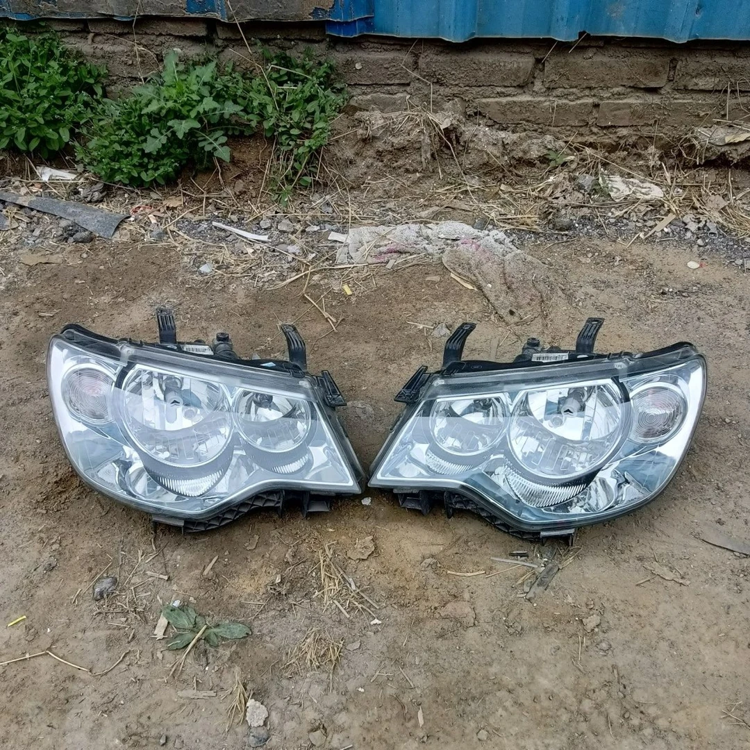 适用于08-13雪铁龙爱丽舍大灯前置照明灯前大灯