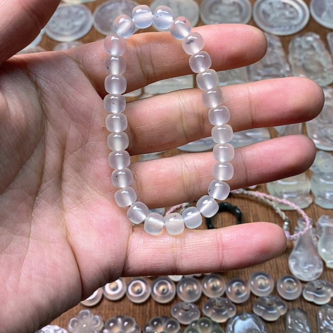 岫玉吊坠(不含链)未镶嵌白*