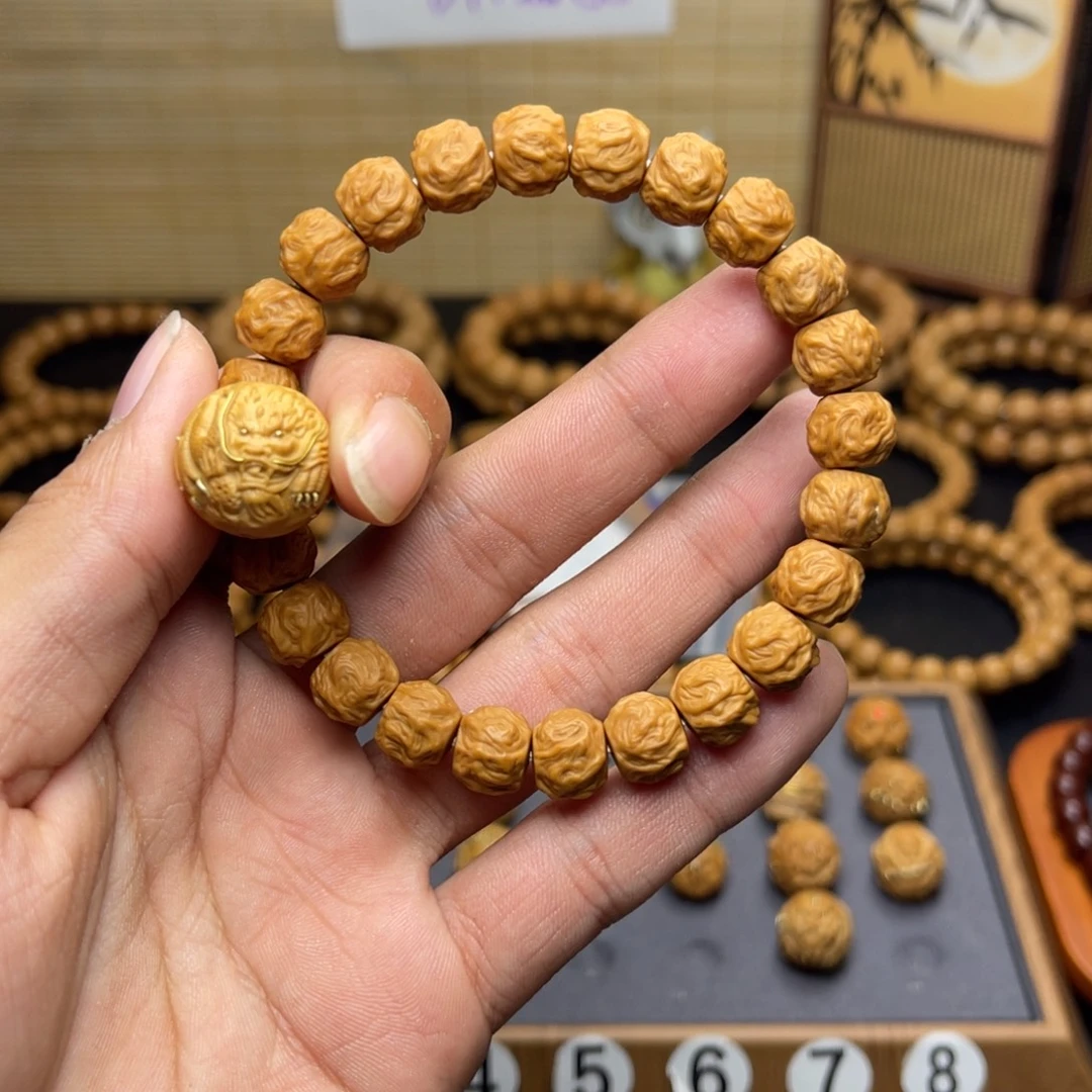 猴头核桃手串猴头