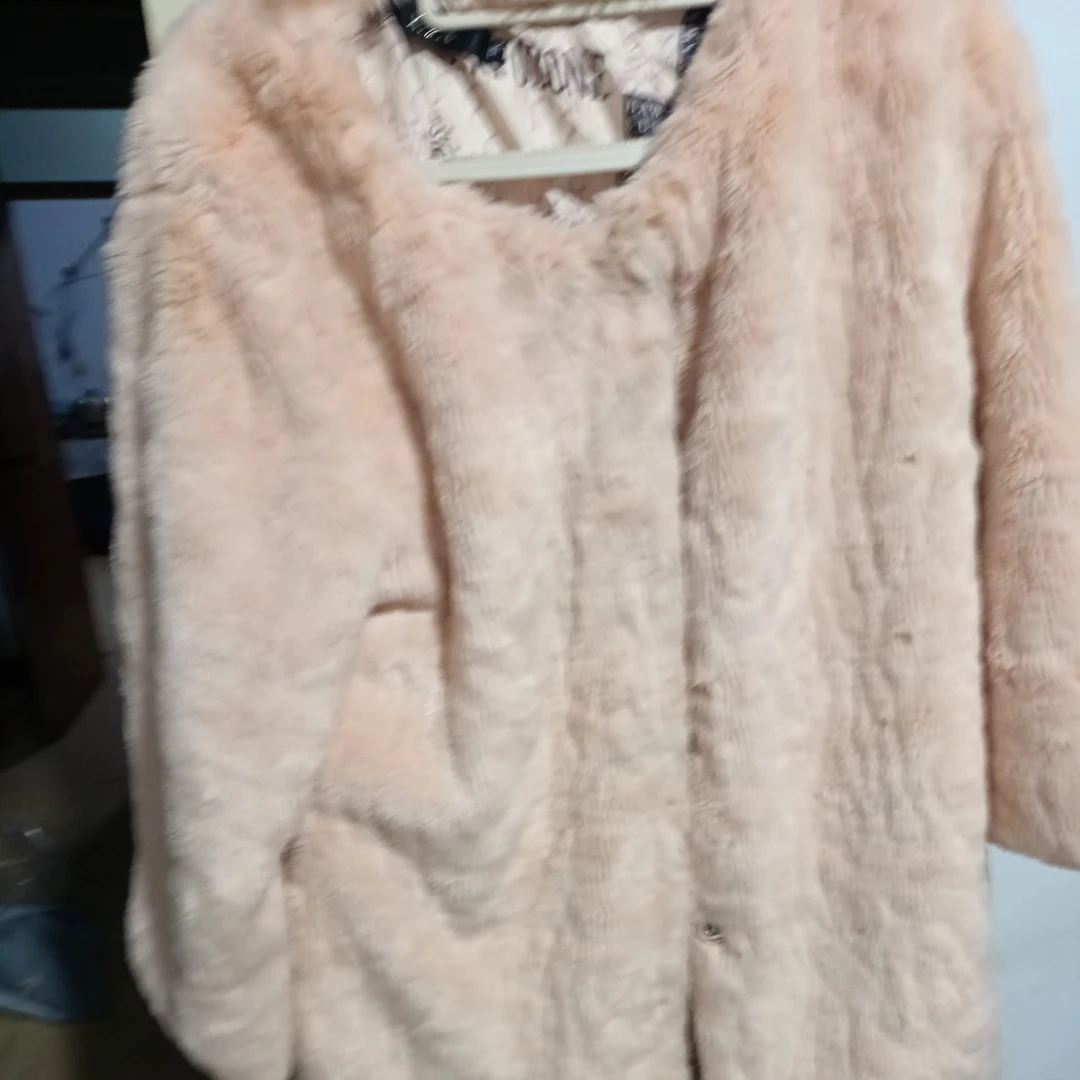 （毛毛外套以直播间为准请勿私拍）