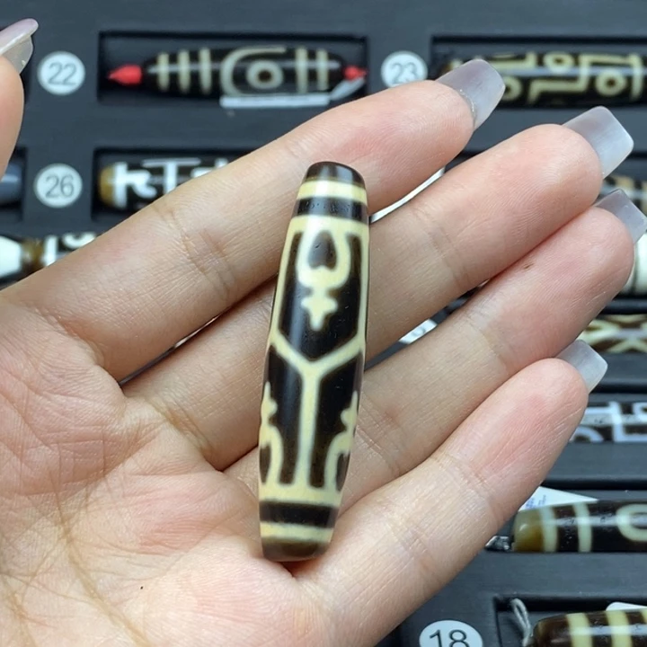 玛瑙/玉髓（覆膜）颈饰未镶嵌