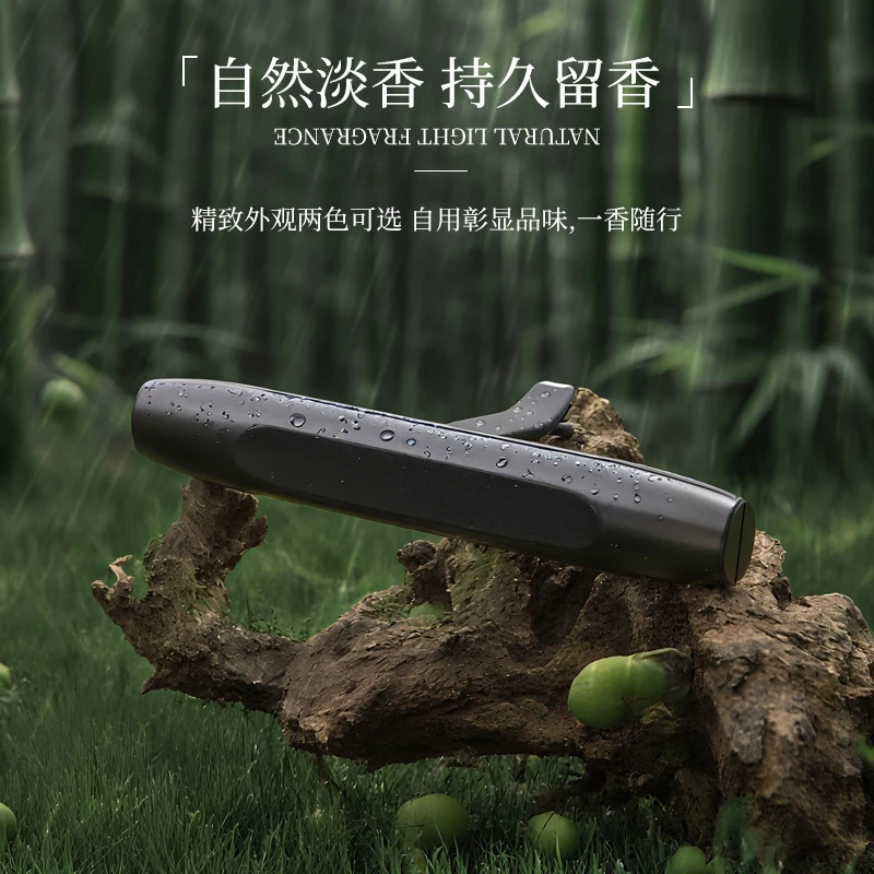 新款车载出风口香薰车内香氛车载香薰高级感装饰持久散香除异味