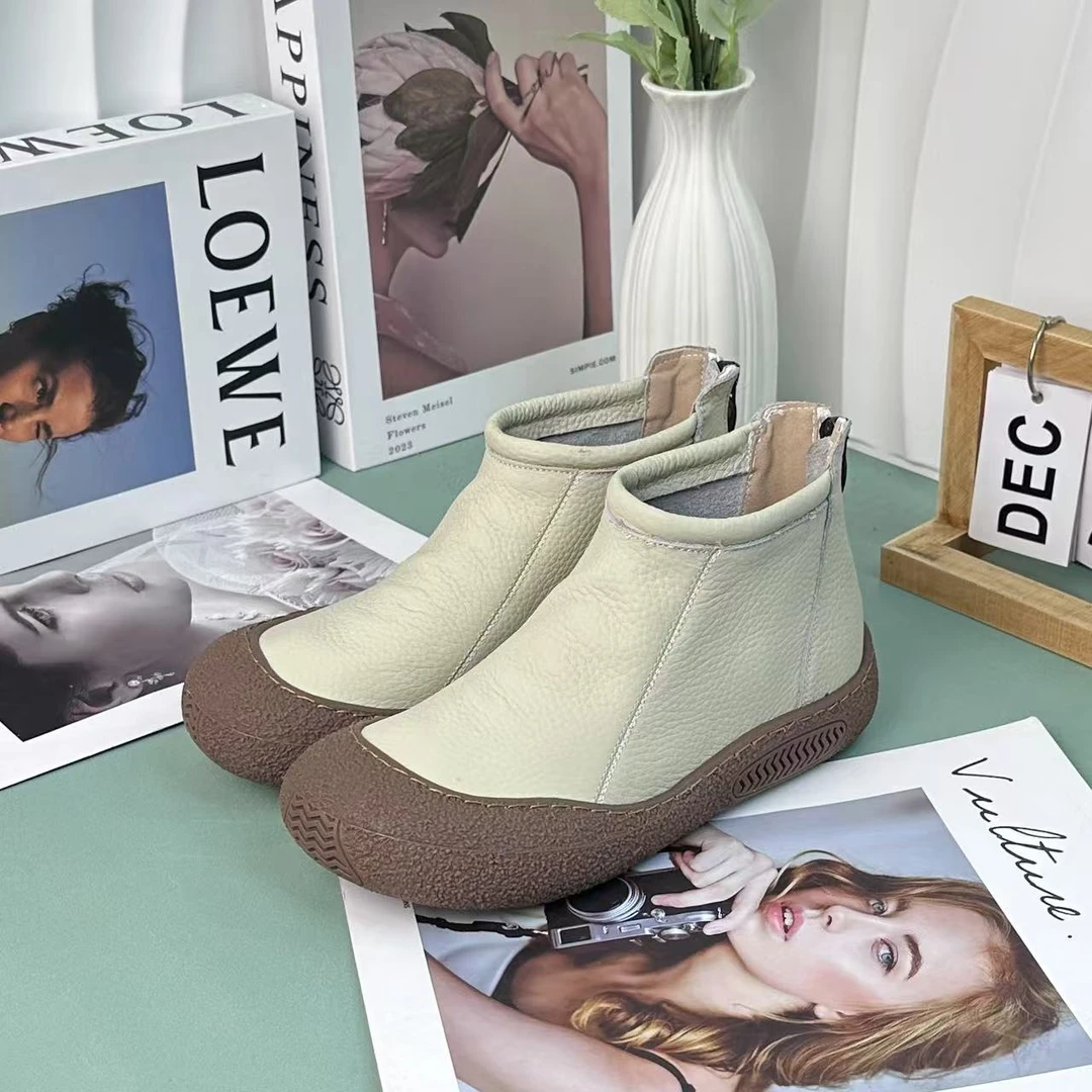 马丁靴女2025春秋新款短筒平底单靴休闲舒适软皮妈妈软底短靴3511