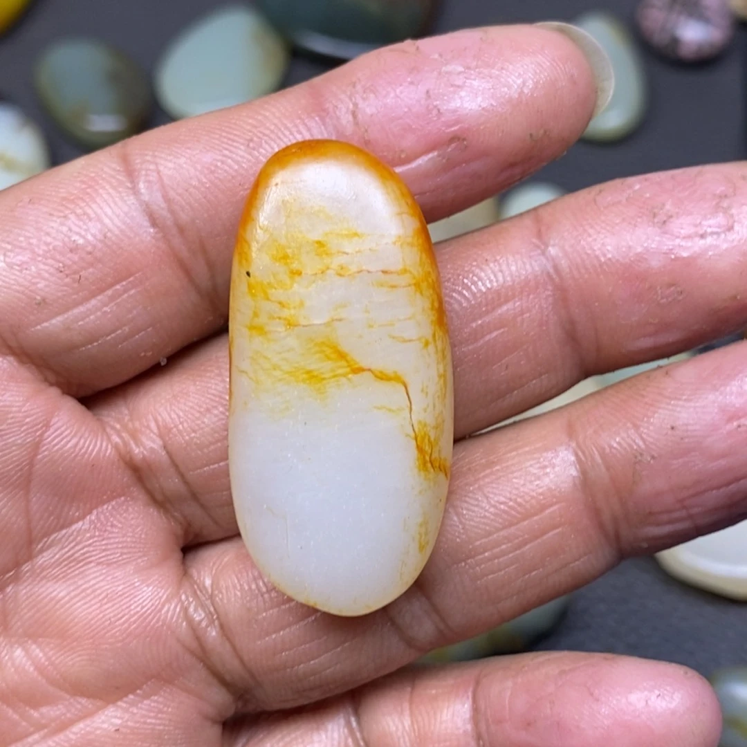 和田玉挂件未镶嵌老*孩