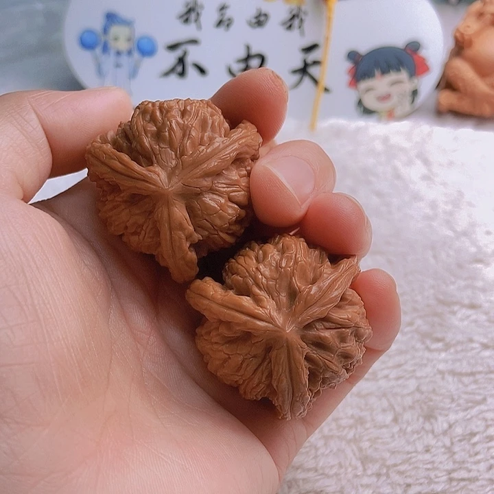 吊坠文玩核桃放****孩三棱