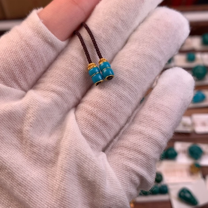 18K金镶嵌绿松石配饰j尤**姐