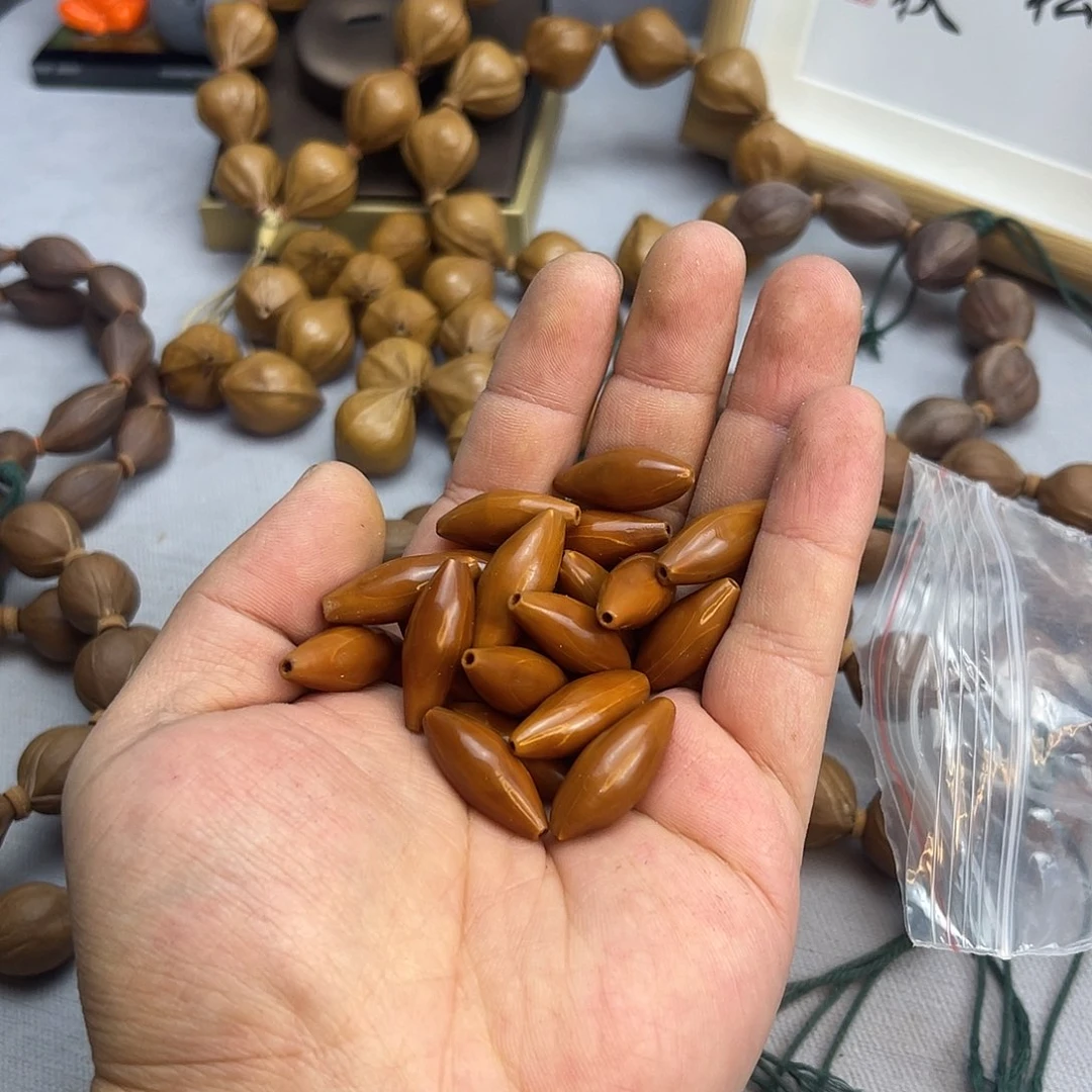 懂***我手串橄榄核10脖挂30颗