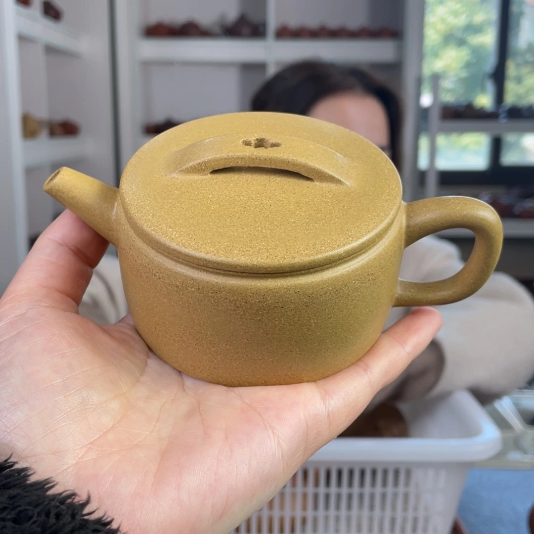 紫砂茶壶黄金段汉瓦200cc