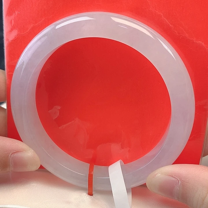 翡翠未镶嵌手镯54圈