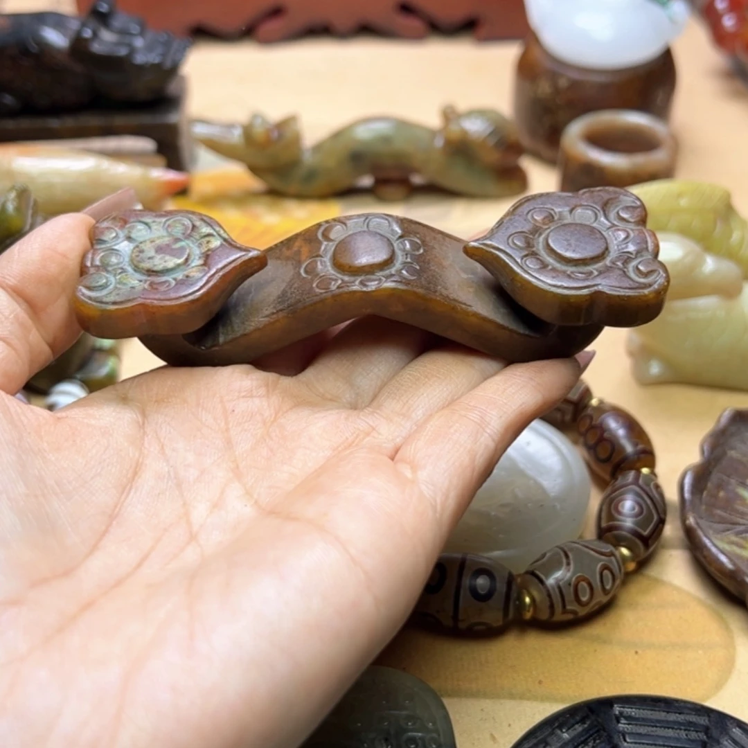 【闪购商品】蛇纹石玉颈饰未镶嵌