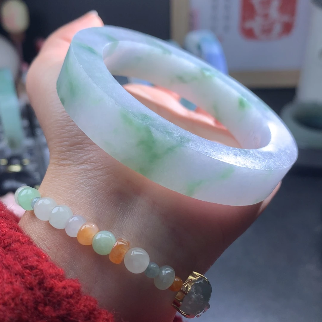 定制翡翠手镯未镶嵌