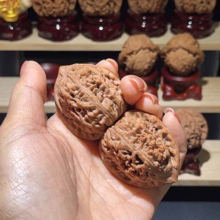 月***亮把件文玩核桃38凤凰台