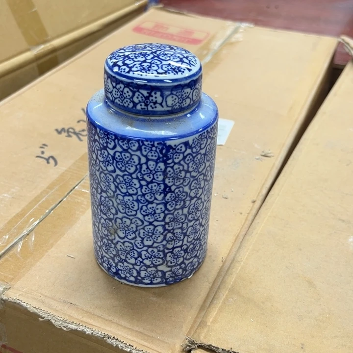 瓷片微瑕。。。。。。。。。。