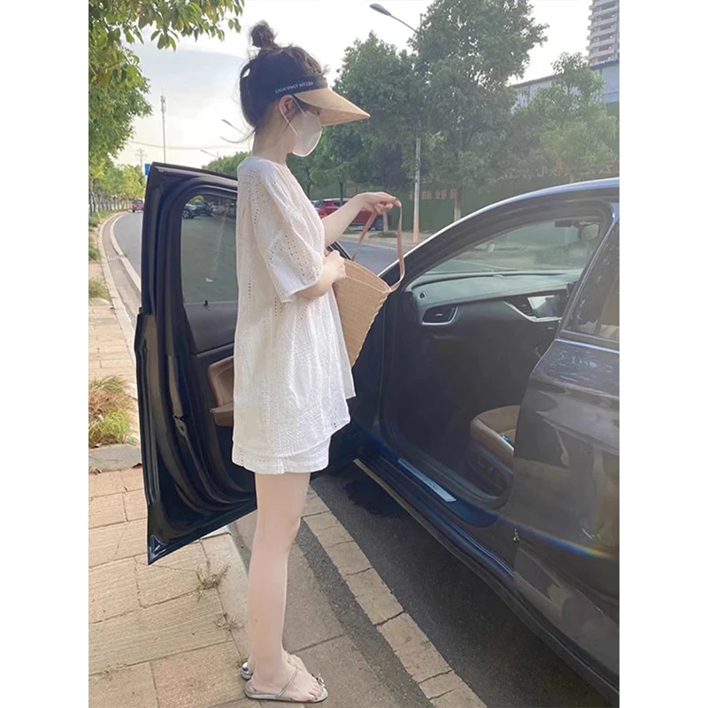 时尚套装女夏季新款镂空短袖上衣松紧腰宽松显瘦短裤休闲两件套潮