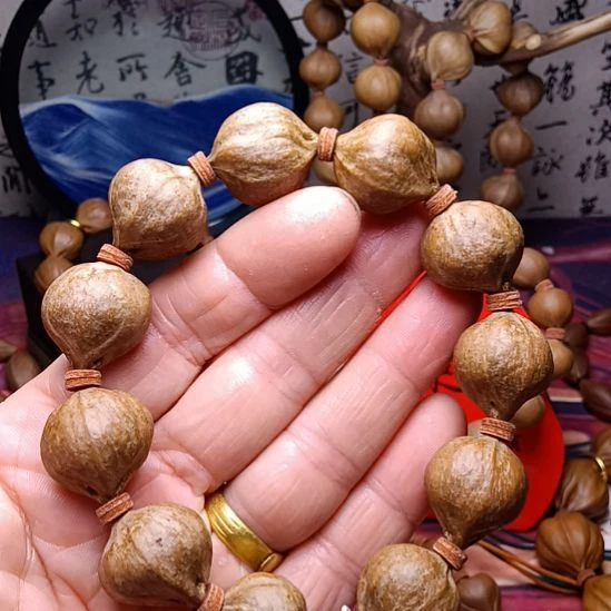 手串/手链橄榄核橄榄核手串三花铁核鸡血红老料蜜桃臀1.9