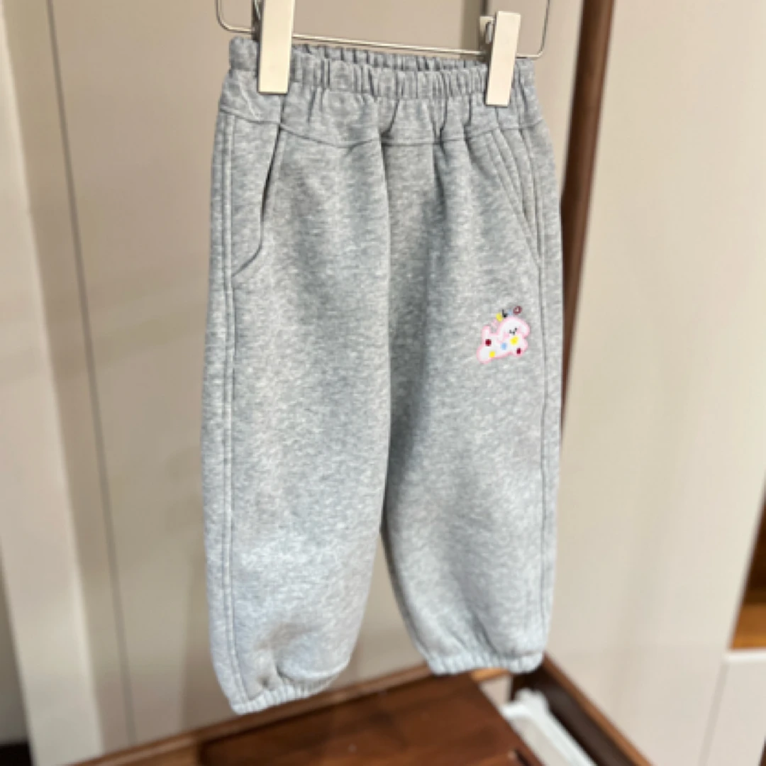 【编号Q585】BBX-10-08-儿童HELLO小狗卫裤灰色-BBX