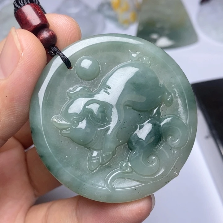颈饰未镶嵌翡翠翡翠