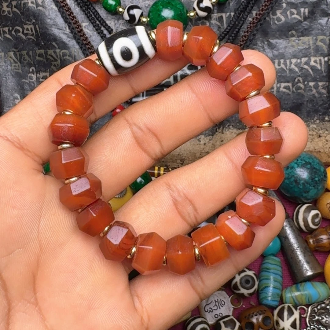 金刚菩提手串如图