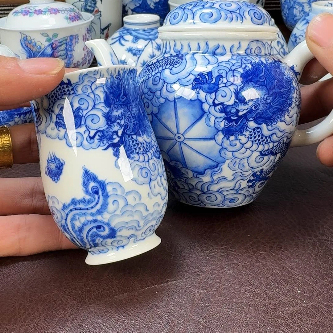 瓷片阿**?现代景德镇陶瓷手绘茶具