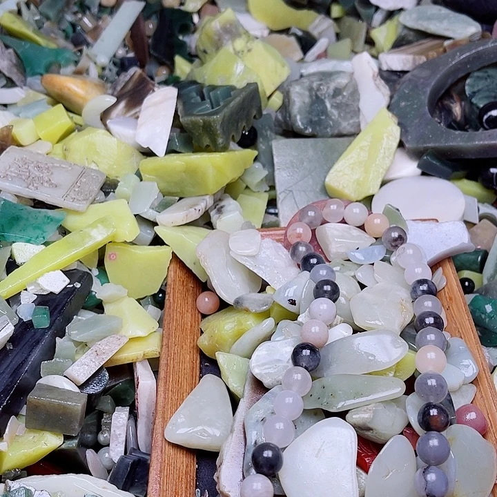 和田玉（糖玉）未镶嵌珠宝半成品苏****件