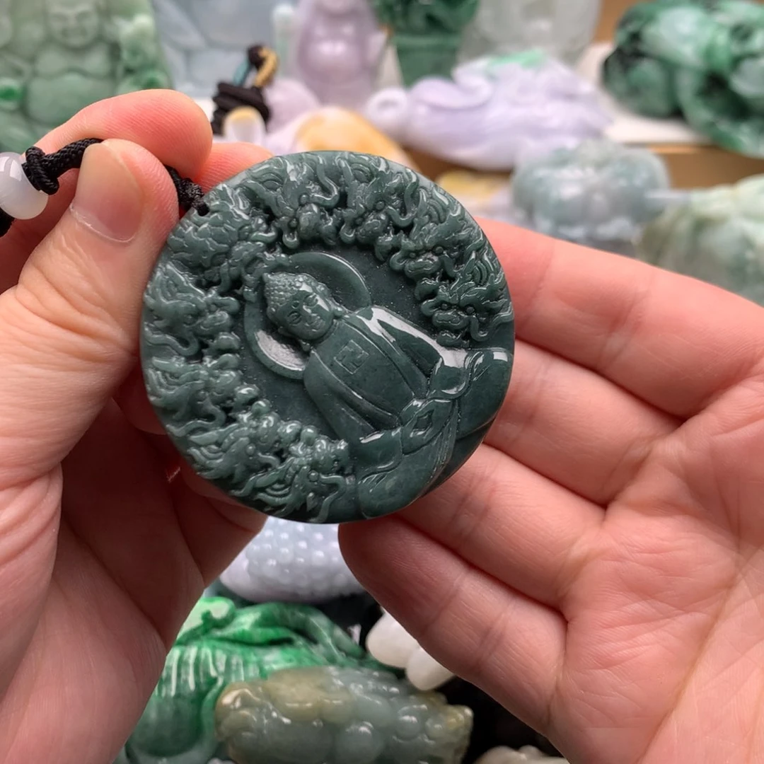 吊坠(不含链)未镶嵌翡翠