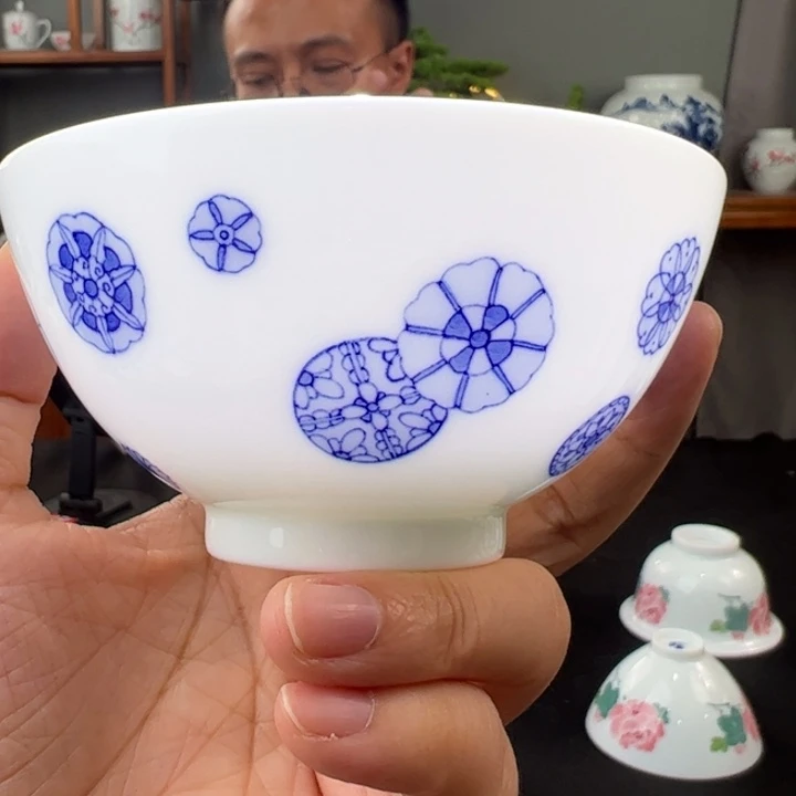 青花皮球花主人杯