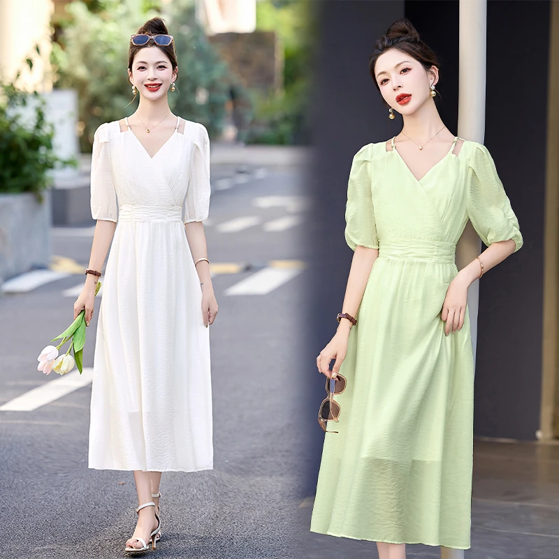2024夏季新款时尚天丝连衣裙气质裙子修身显瘦V领泡泡袖长裙