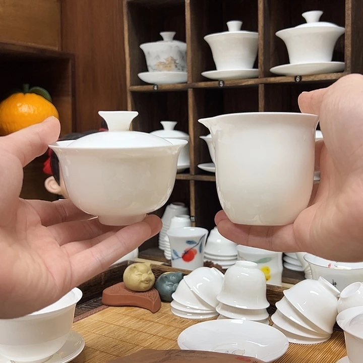 骨瓷元宝盖下140ml不带底座，公道杯，送两包茶叶