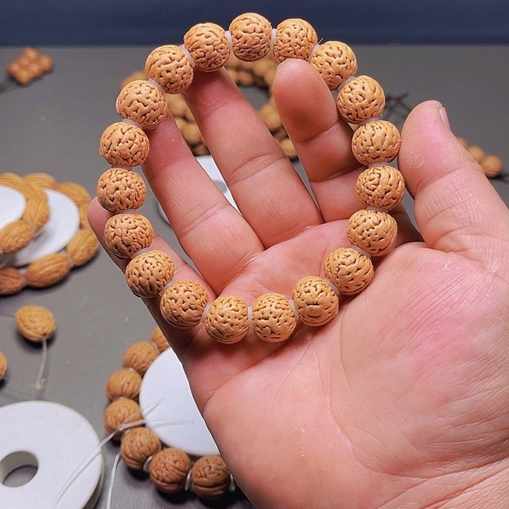 桃核吊坠超桃核文玩