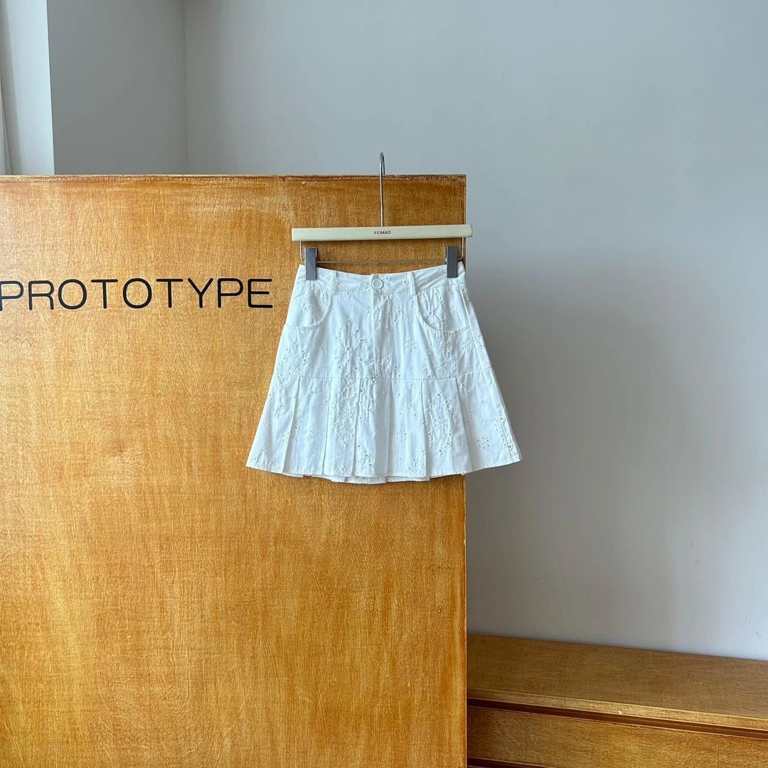 【赵小小yimao】白色蕾丝高腰刺绣防走光a字百搭半身裙女26370