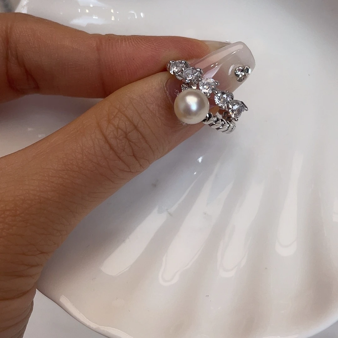 银S925镶嵌海水珍珠戒指