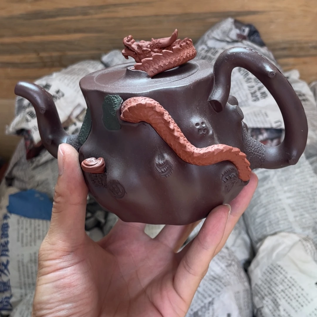 茶壶紫砂老厂紫砂壶一件。