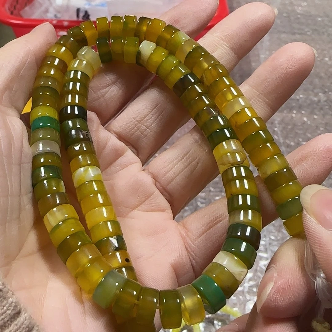 玛瑙/玉髓合金珠宝半成品黄绿玛瑙剁珠约8mm一条