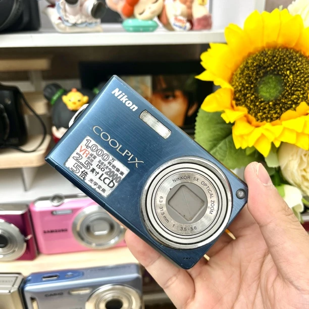9新 Nikon/尼康 尼康s550网红款高清冷白皮十足